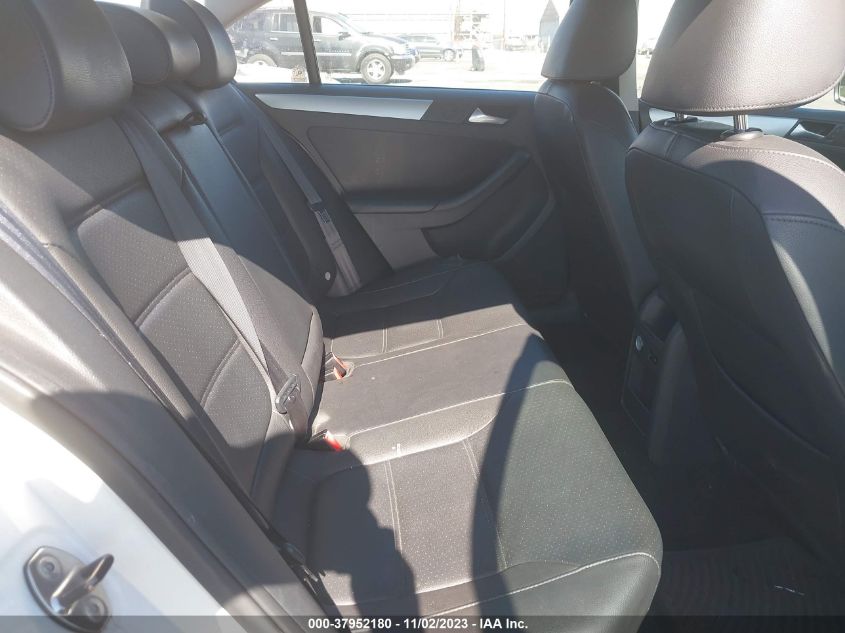 2013 VOLKSWAGEN JETTA SE - 3VWDP7AJ2DM277326