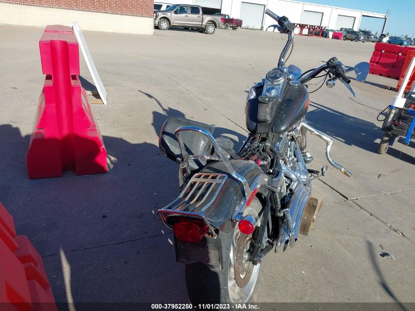 2008 HARLEY-DAVIDSON FXSTC 1HD1JL5178Y027082