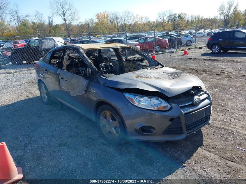 2013 FORD FOCUS SE - 1FADP3F22DL130184