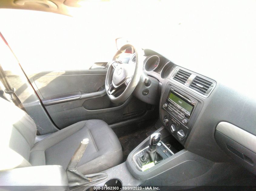 2015 VOLKSWAGEN JETTA SEDAN 1.8T SE 3VWD17AJ1FM258965