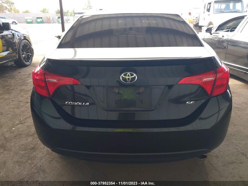 VIN 2T1BURHE6JC026532 2018 TOYOTA COROLLA SE