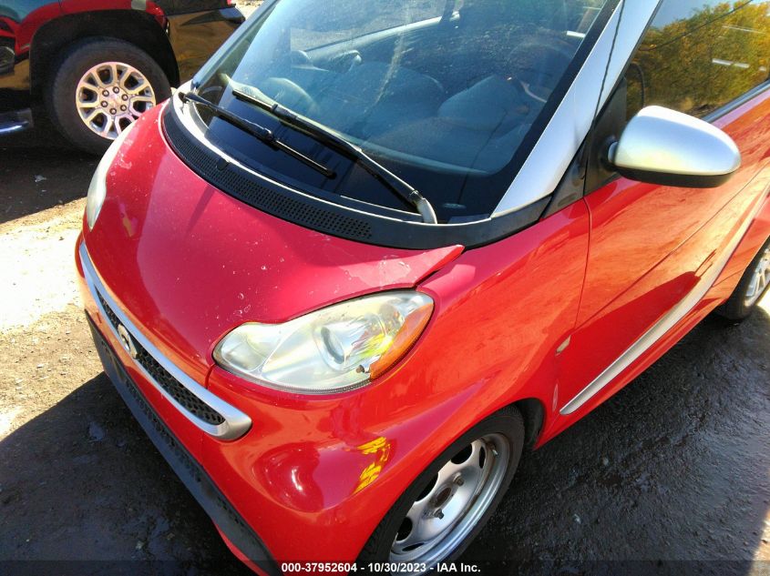 2013 SMART FORTWO PASSION/PURE WMEEJ3BA2DK677024