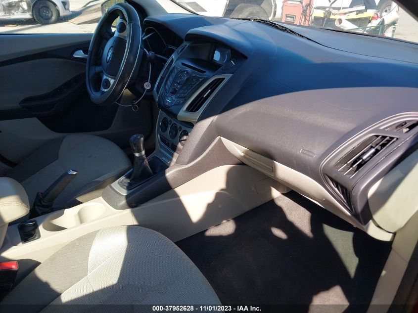 2013 FORD FOCUS SE - 1FADP3F23DL359604