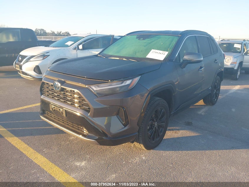 VIN JTM16RFV5NJ017369 2022 TOYOTA RAV4 SE