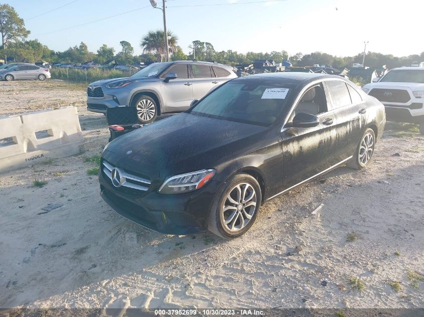 2017 MERCEDES-BENZ C 300 LUXURY/SPORT 55SWF4JB4HU203193
