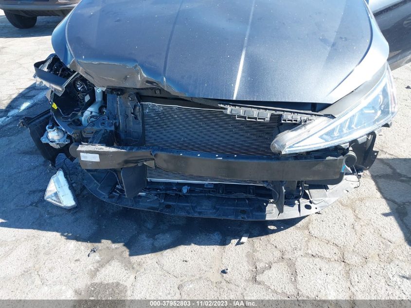 2020 HYUNDAI ELANTRA SEL - 5NPD84LF6LH591945