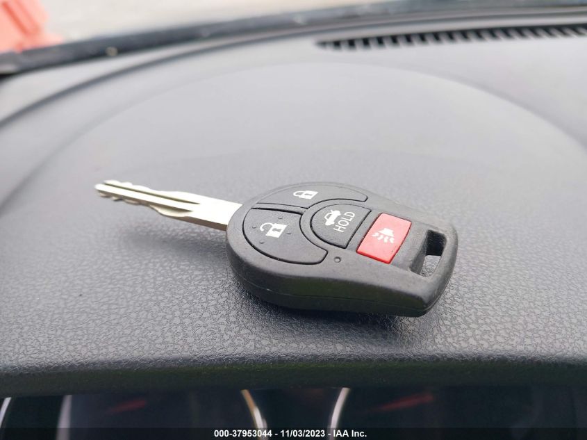 2014 NISSAN VERSA 1.6 SV - 3N1CN7AP8EL808533