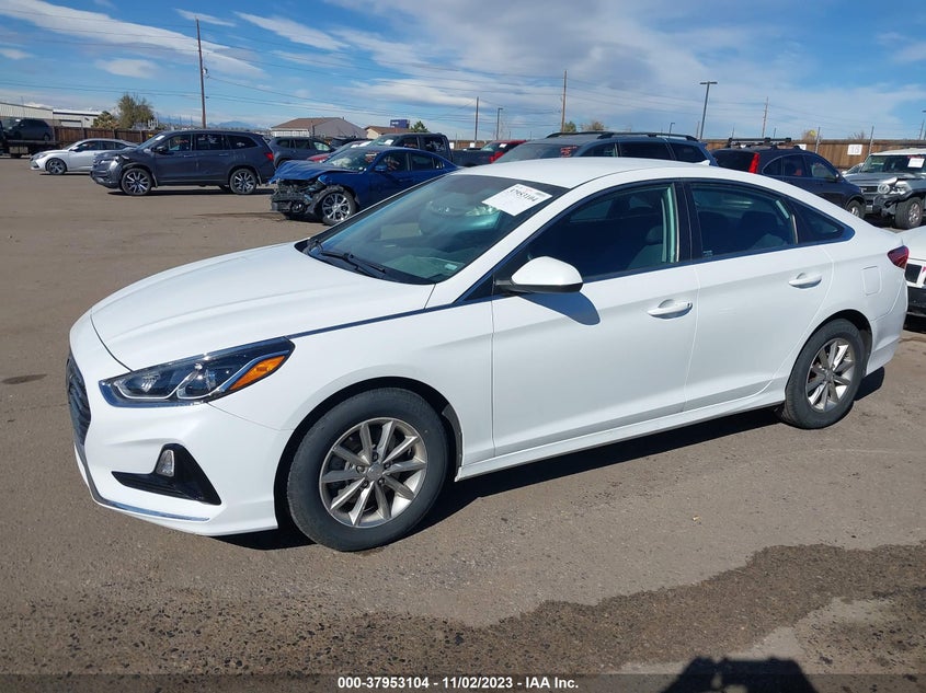 VIN 5NPE24AF2KH801335 2019 HYUNDAI SONATA SE