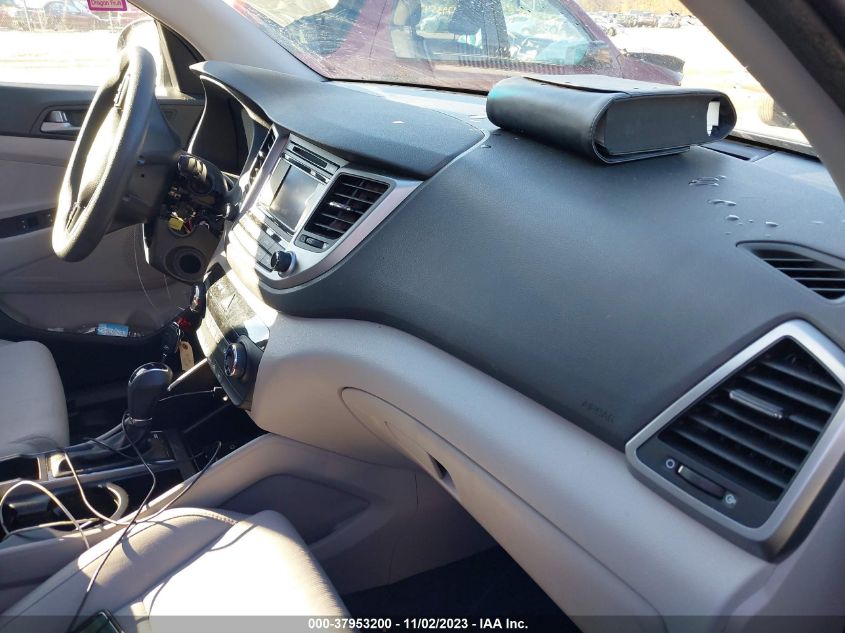 2017 HYUNDAI TUCSON SE - KM8J3CA44HU398702