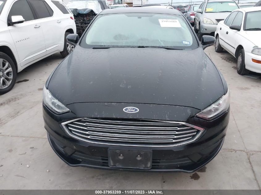 2017 FORD FUSION S - 3FA6P0G77HR140914