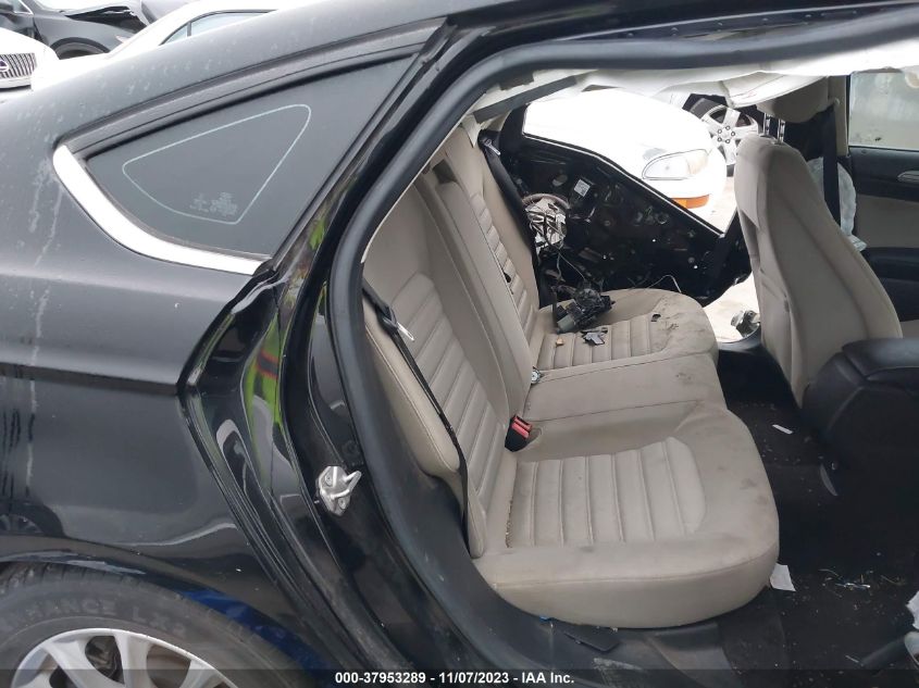 2017 FORD FUSION S - 3FA6P0G77HR140914
