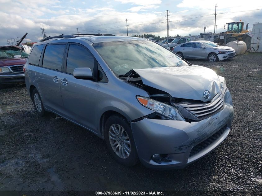 5TDYZ3DC3HS802064 2017 TOYOTA SIENNA, photo no. 1