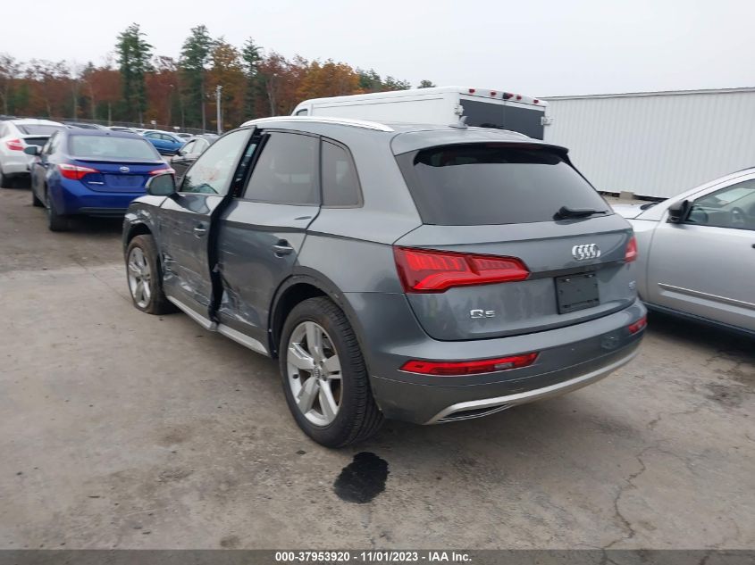 2018 AUDI Q5 PREMIUM - WA1ANAFY5J2017045