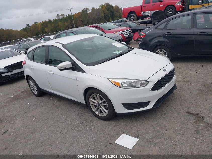 2017 FORD FOCUS SE - 1FADP3K2XHL272830