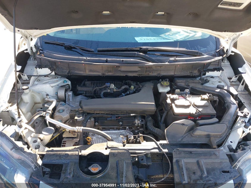 VIN KNMAT2MT4HP571084 2017 NISSAN ROGUE SV