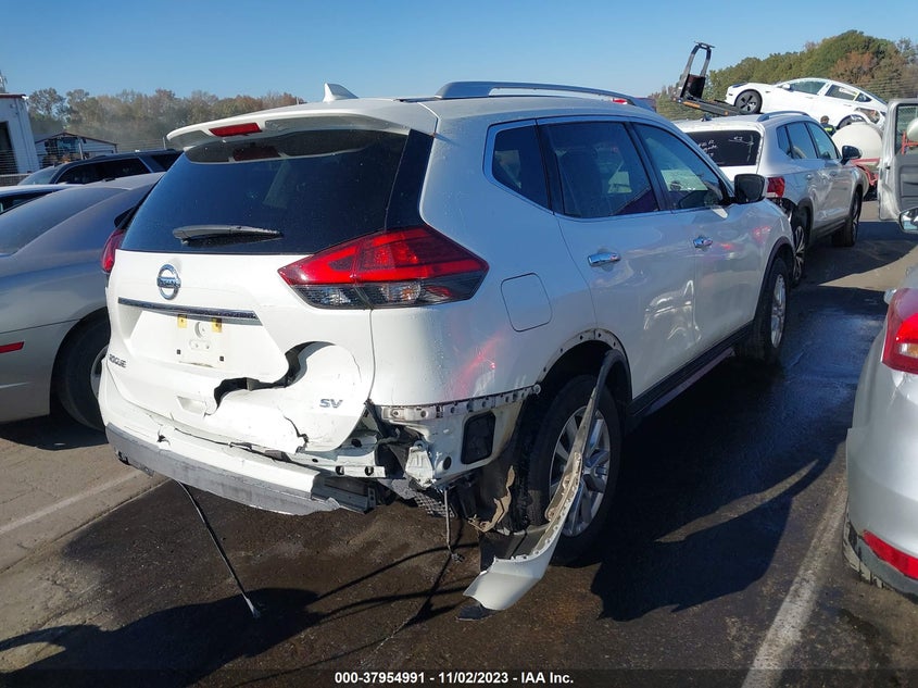 VIN KNMAT2MT4HP571084 2017 NISSAN ROGUE SV