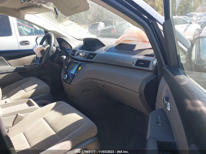 VIN 5FNRL5H47HB023680 2017 HONDA ODYSSEY EX