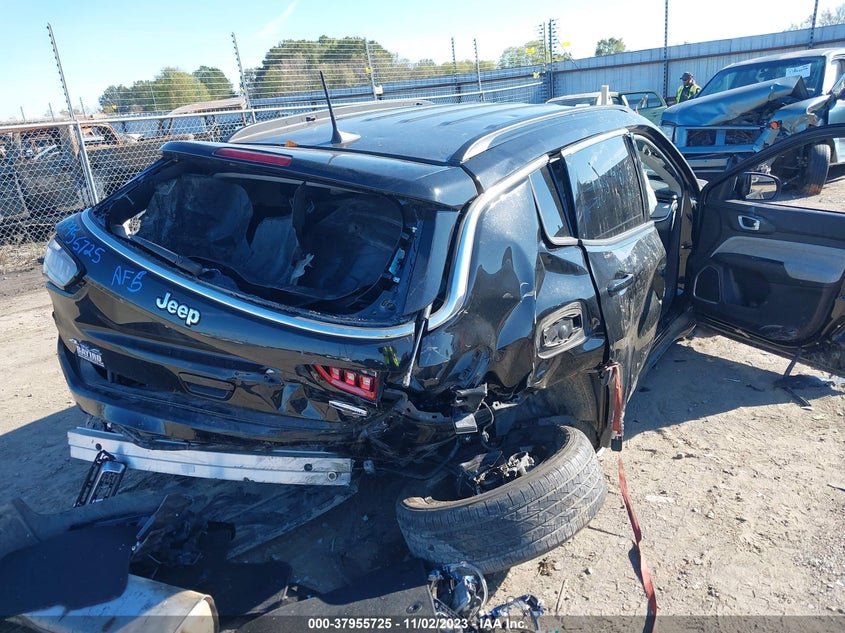 VIN 3C4NJDBBXNT124554 2022 JEEP COMPASS LATITUDE