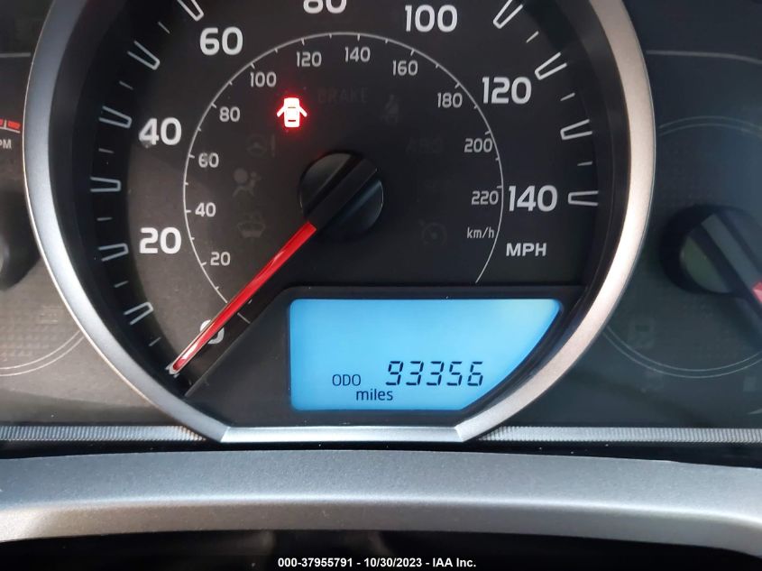 2014 TOYOTA RAV4 LE - 2T3BFREV7EW227401