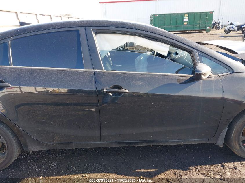 2015 KIA FORTE LX - KNAFK4A68F5376369