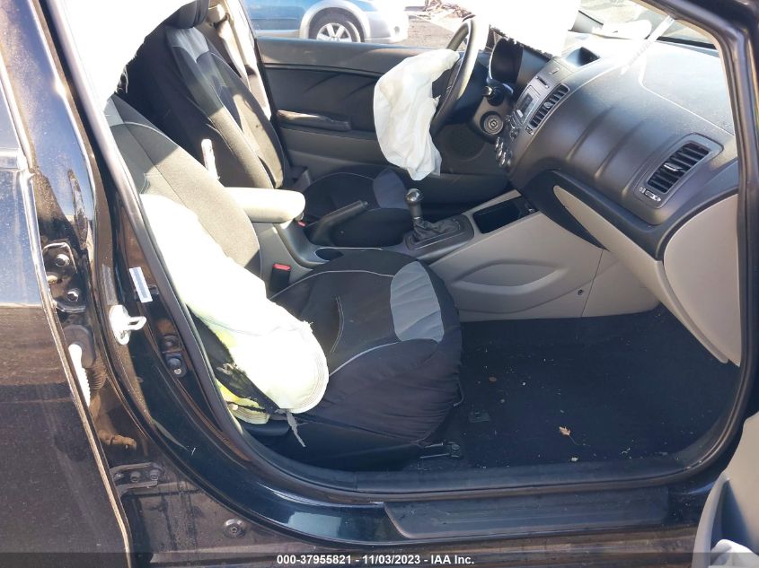2015 KIA FORTE LX - KNAFK4A68F5376369