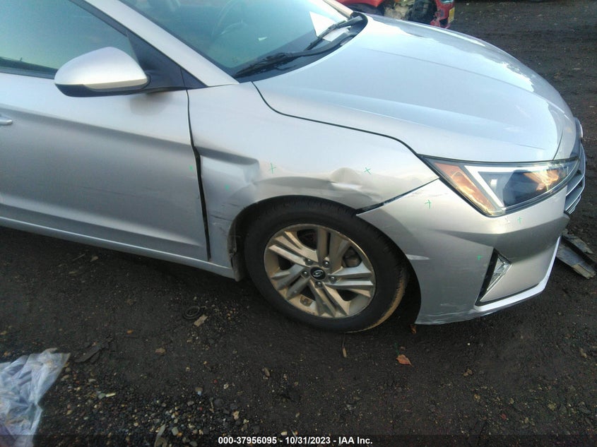 VIN 5NPD84LF4KH497576 2019 HYUNDAI ELANTRA SEL/VALUE/LIMITED