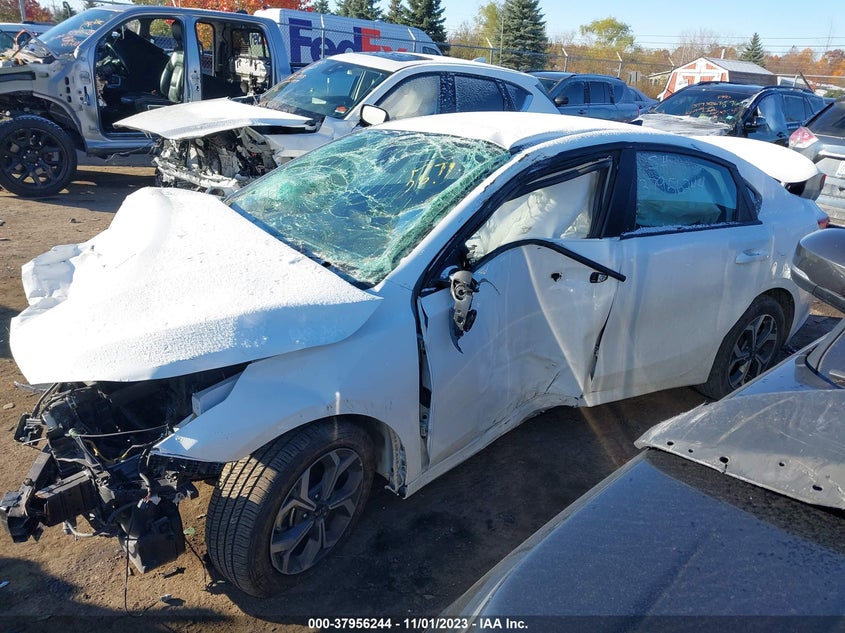 VIN 3KPF24AD7ME335671 2021 KIA FORTE FE/LXS
