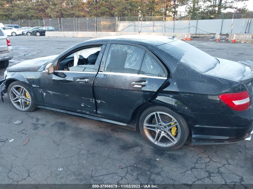 2014 MERCEDES-BENZ C 63 AMG WDDGF7HB1EA962486