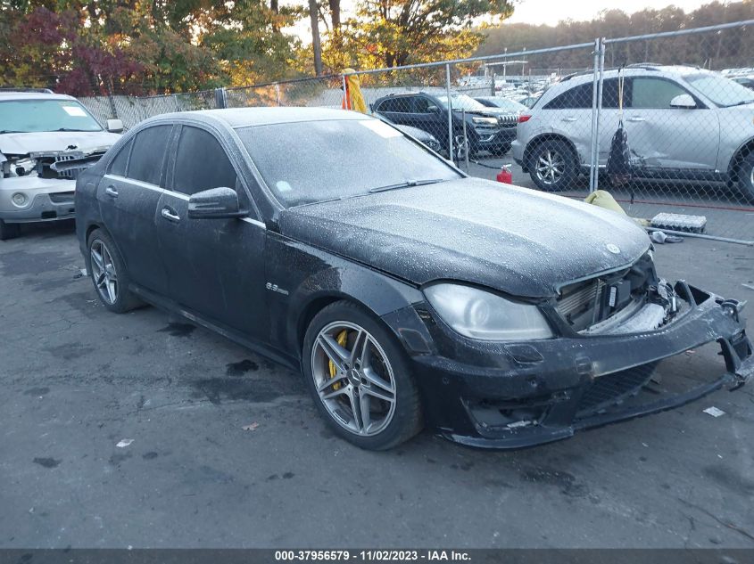 2014 MERCEDES-BENZ C 63 AMG WDDGF7HB1EA962486