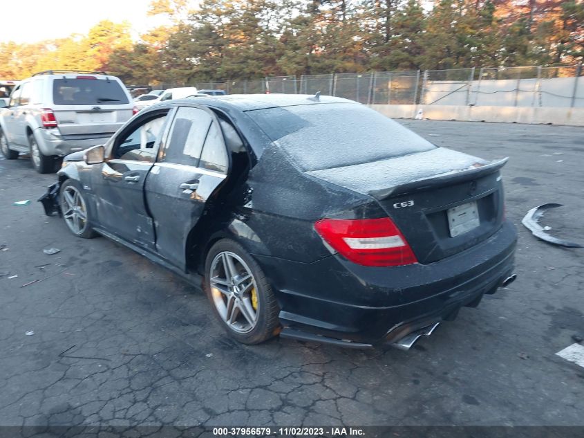 2014 MERCEDES-BENZ C 63 AMG WDDGF7HB1EA962486