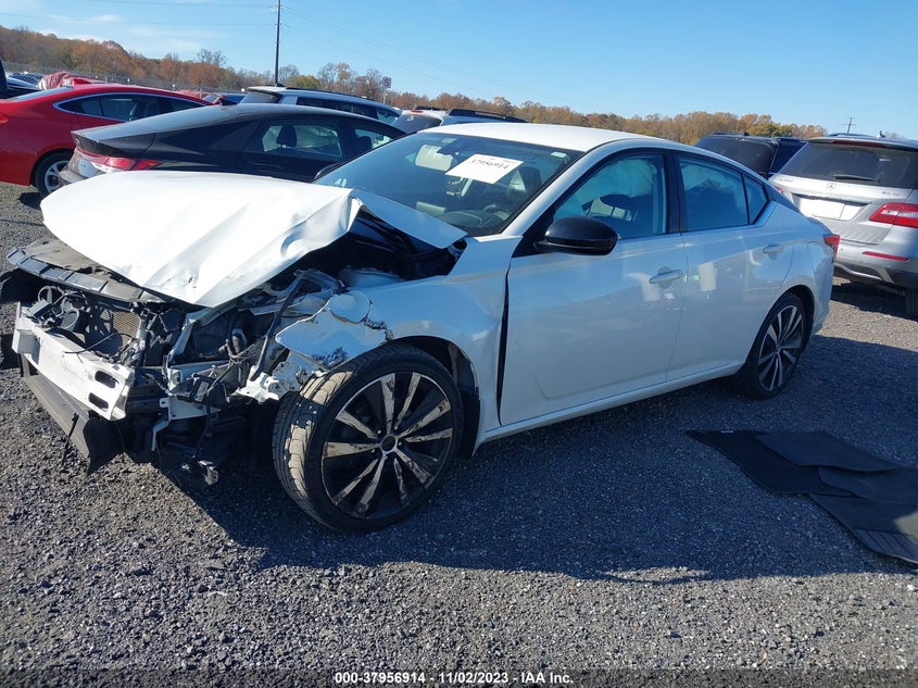 VIN 1N4BL4CW5LC121994 2020 NISSAN ALTIMA SR