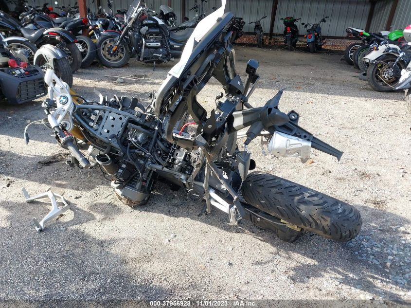 2016 BMW R1200 RS - WB10A1507GZ378136