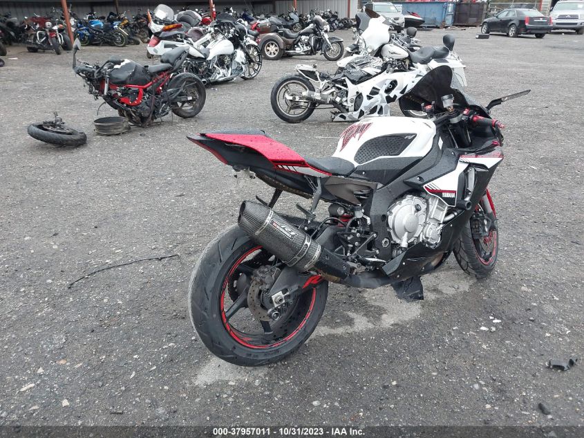 2016 YAMAHA YZFR1S JYARN42E4GA001340