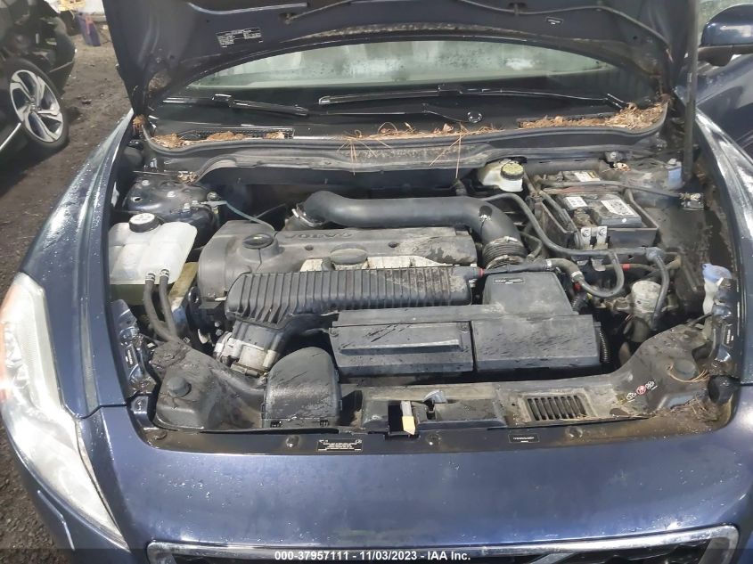 2013 VOLVO C70 T5 YV1672MC7DJ138604