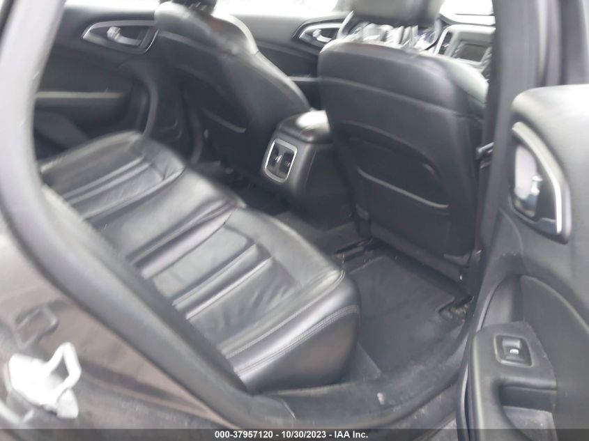 2015 CHRYSLER 200 C - 1C3CCCCB2FN622828
