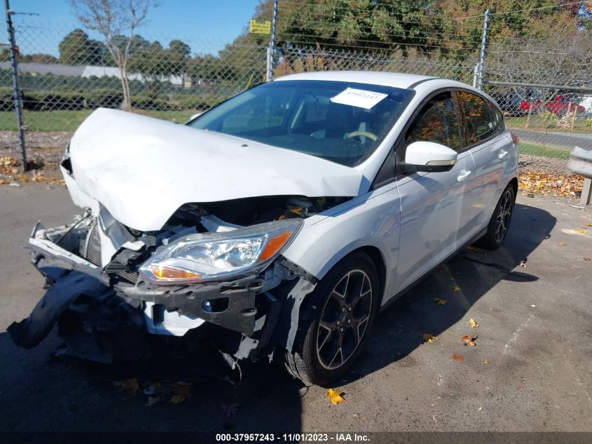 2014 FORD FOCUS SE - 1FADP3K28EL180532