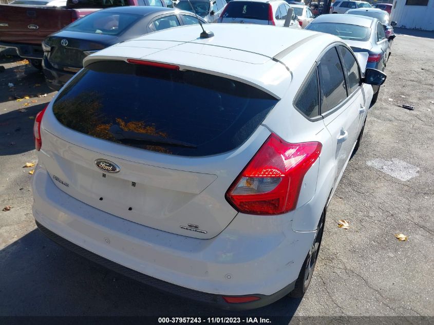 2014 FORD FOCUS SE - 1FADP3K28EL180532