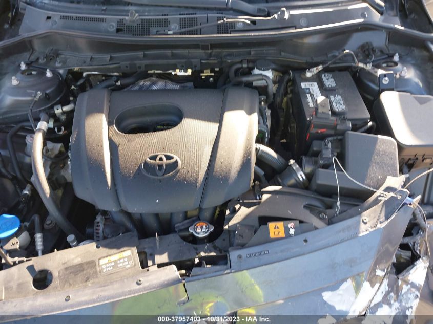 VIN 3MYDLBYV5JY327765 2018 TOYOTA YARIS IA