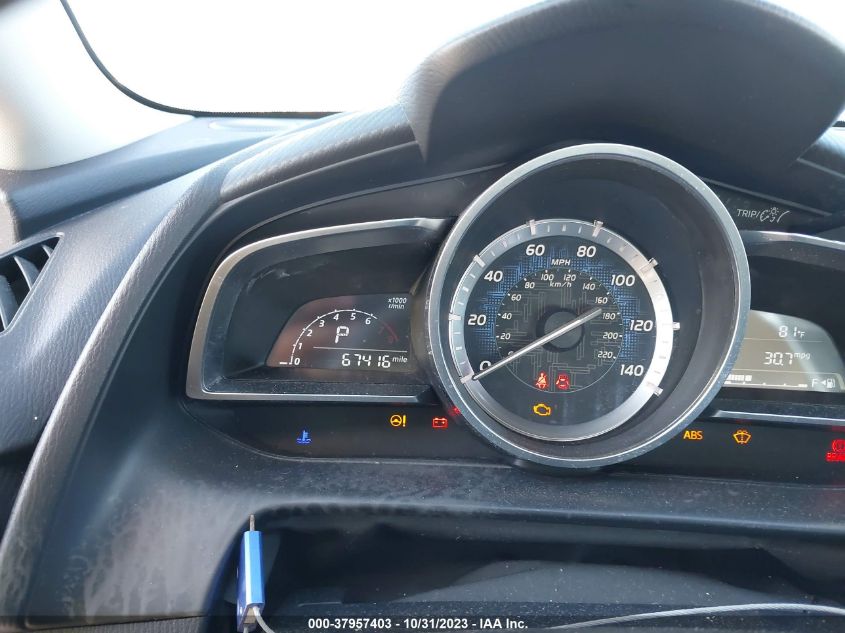 VIN 3MYDLBYV5JY327765 2018 TOYOTA YARIS IA