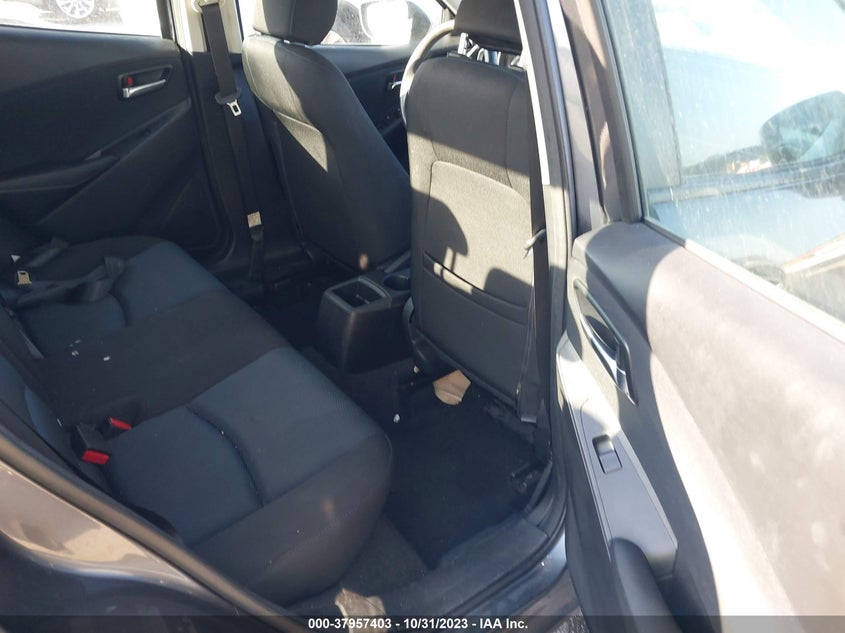 VIN 3MYDLBYV5JY327765 2018 TOYOTA YARIS IA