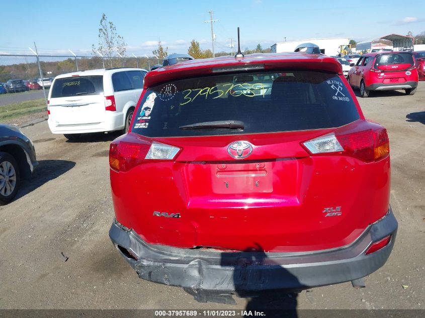 2015 TOYOTA RAV4 XLE - JTMRFRED5FC149245
