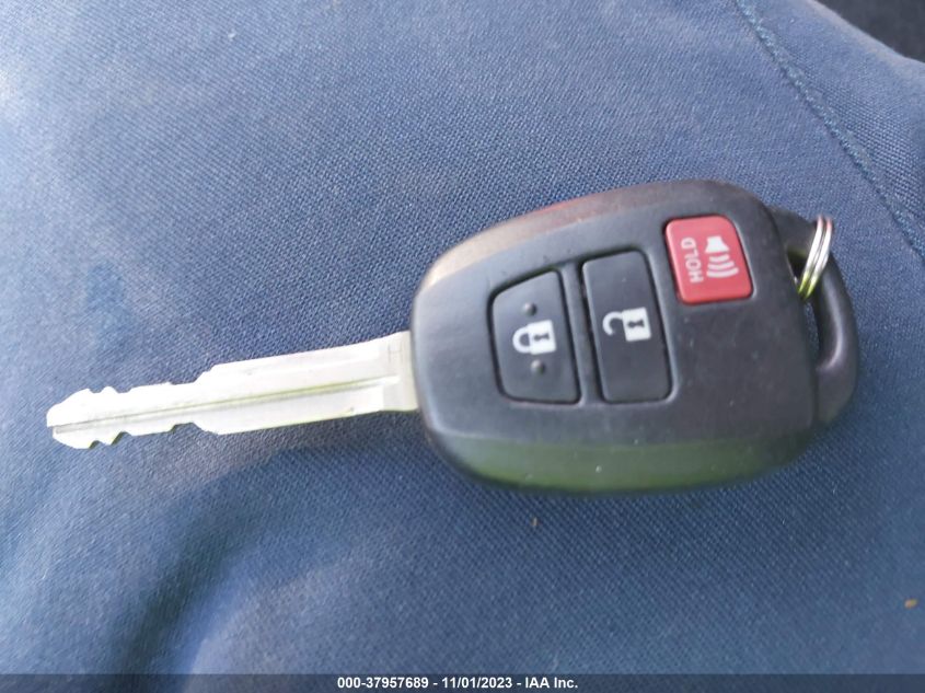 2015 TOYOTA RAV4 XLE - JTMRFRED5FC149245