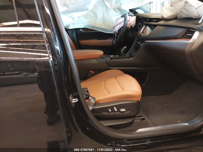 VIN 1GYKNDRS3MZ200050 2021 CADILLAC XT5 AWD PREMIUM LUXURY