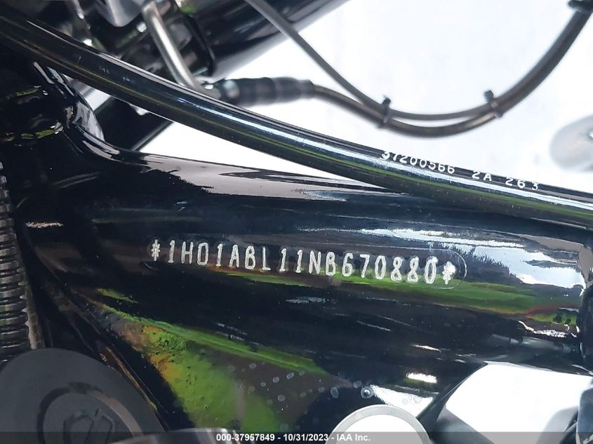 2022 HARLEY-DAVIDSON FLHXST 1HD1ABL11NB670880