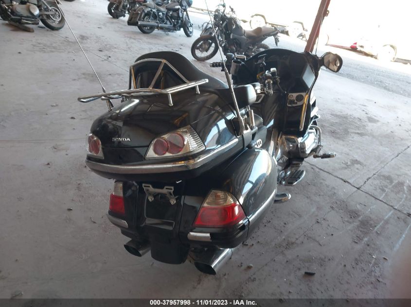 2006 HONDA GL1800 1HFSC47H36A502397