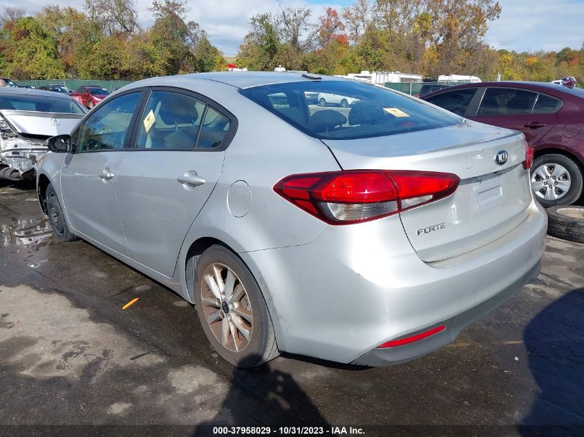 2017 KIA FORTE LX - 3KPFL4A78HE009617