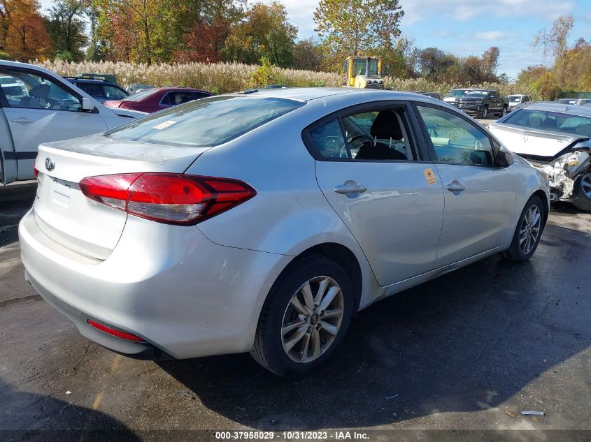 2017 KIA FORTE LX - 3KPFL4A78HE009617