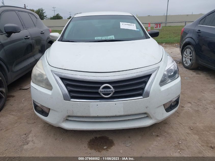 2015 NISSAN ALTIMA 2.5/S/SV/SL - 1N4AL3AP8FN893612