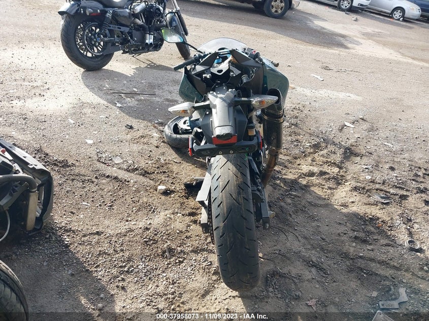 VIN JKAEXKH16MDAB6141 2021 KAWASAKI EX400