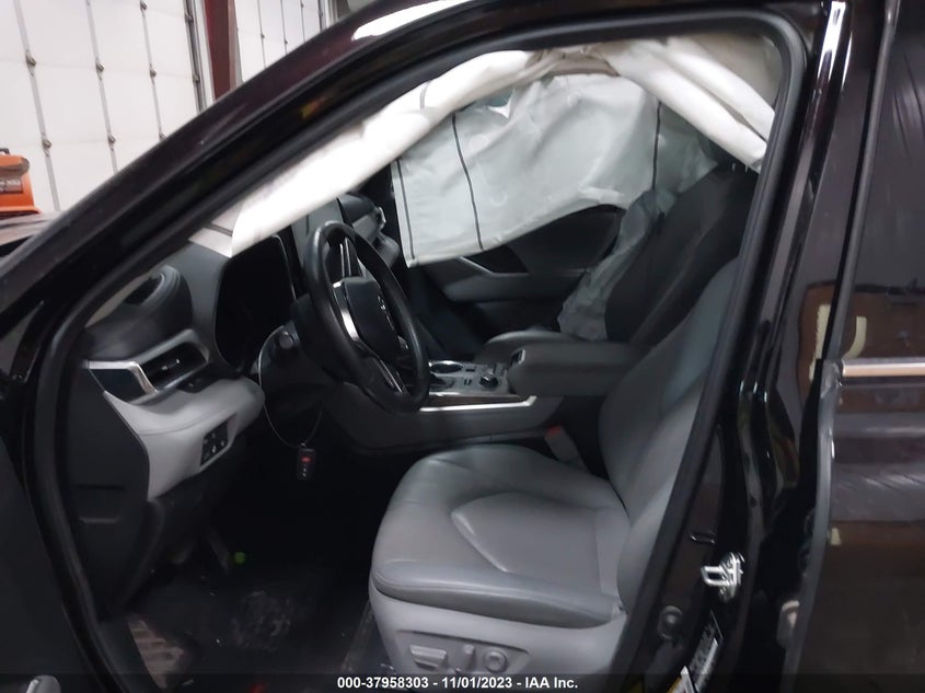 VIN 5TDFZRBH9LS004220 2020 TOYOTA HIGHLANDER PLATINUM